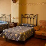 Pensión Mariola 4*