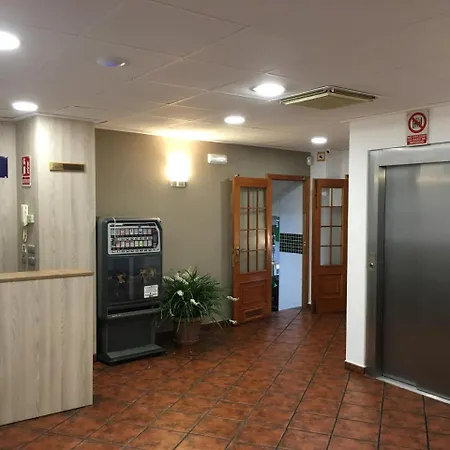 Mariola Πανσιόν Agres