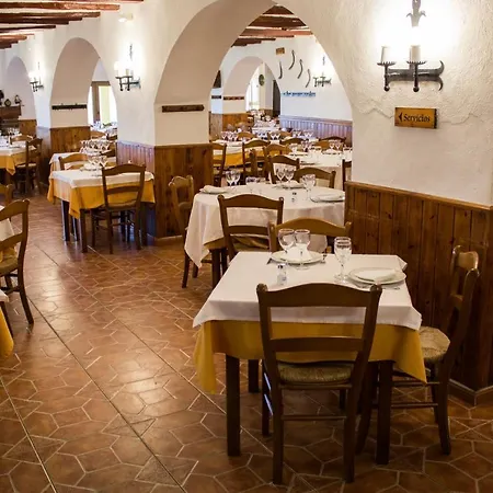 Mariola Πανσιόν Agres